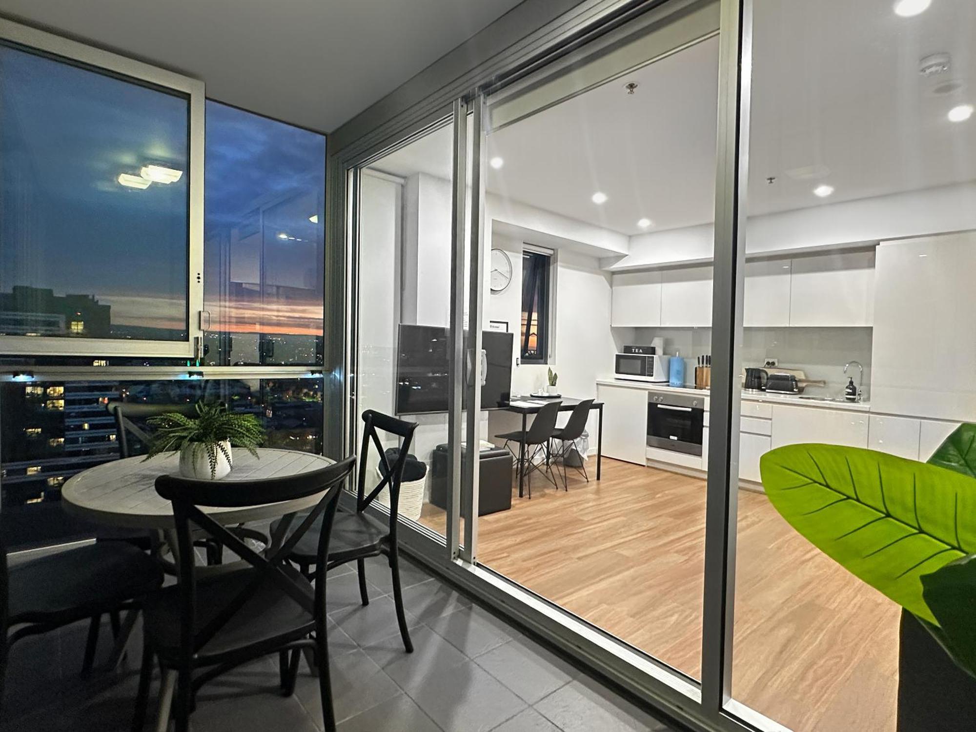 Penthouse View Apartment Luxury Cbd Penthouse Sleeps 6 Balcony Spa Access Adelaide Kültér fotó